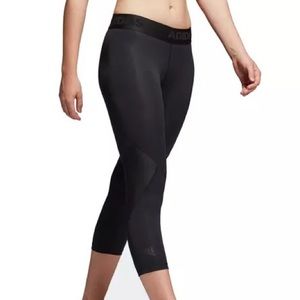 Adidas 💙 Cropped Leggings Size L